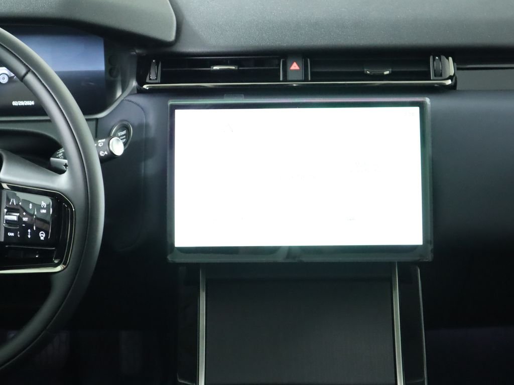 Certified Used 2024 Fuji White Land Rover S image 15