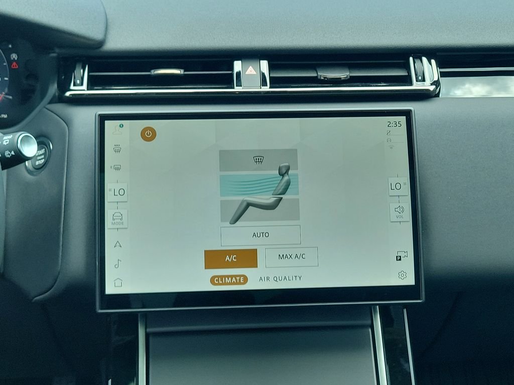 New 2026 Santorini Black Land Rover S image 21