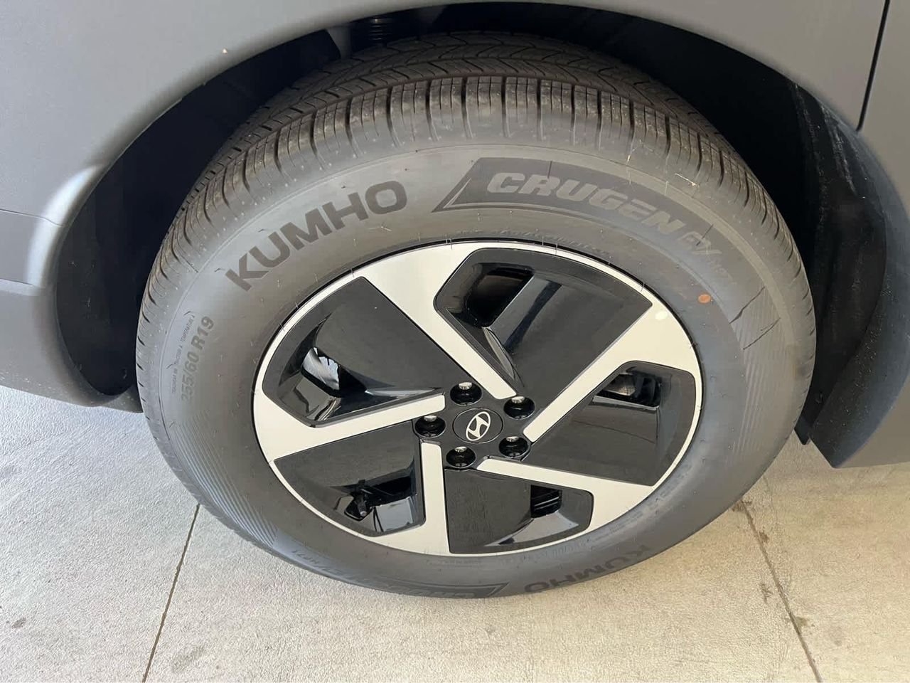 2026 Hyundai IONIQ 9 SE - Photo 9