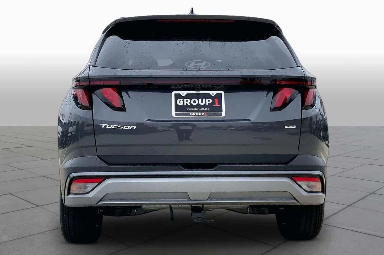 New 2026 Ecotronic Gray Hyundai SEL Plus AWD image 4