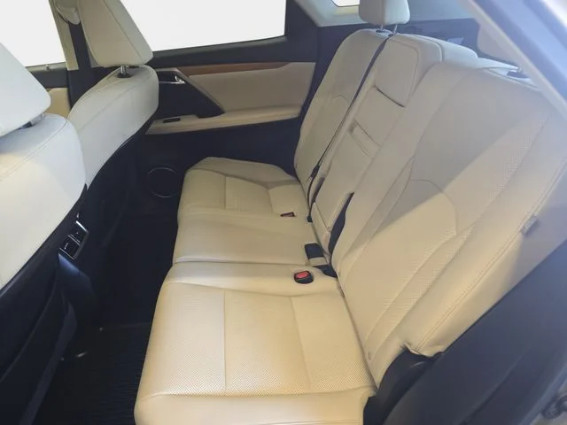 Used 2022 Silver Lexus 350 image 17