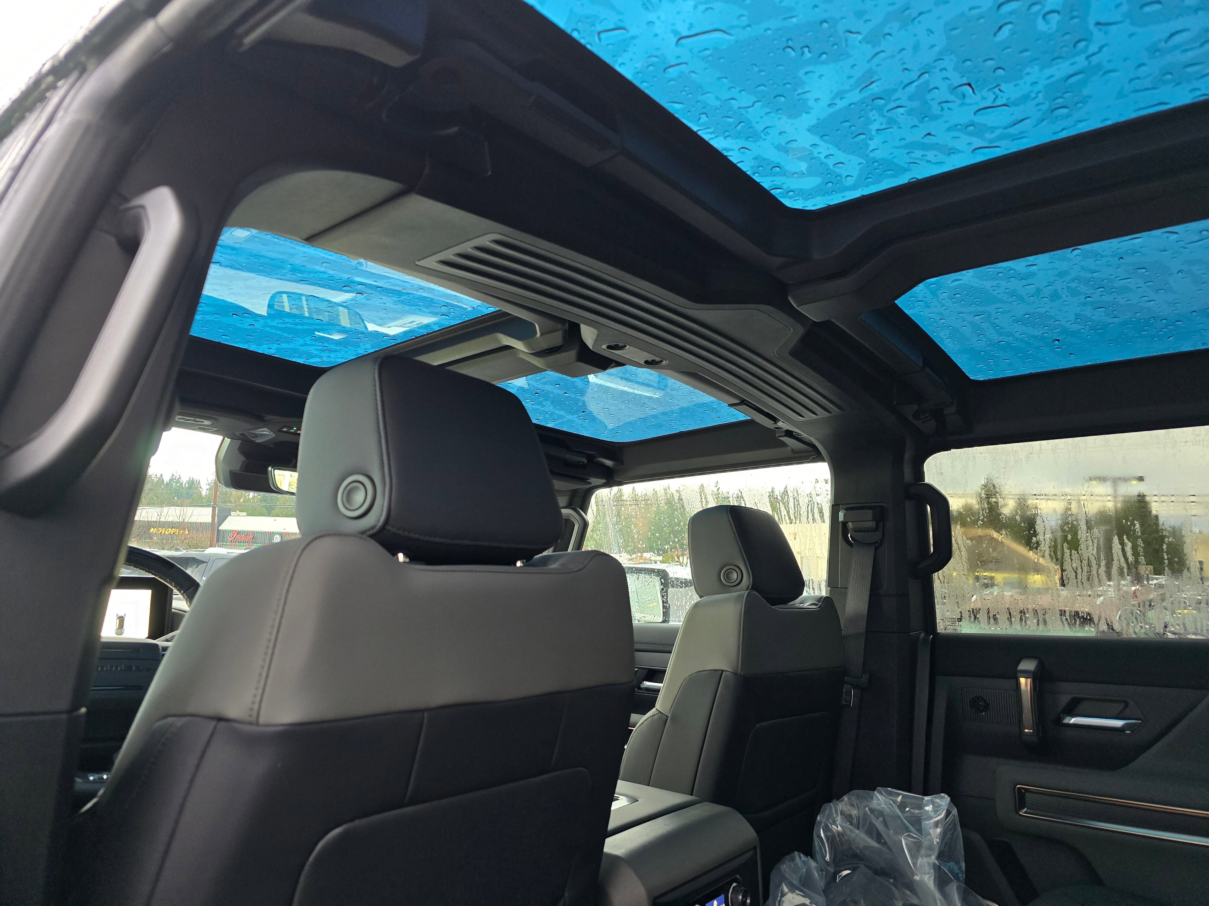 2025 GMC HUMMER EV 3X - Photo 17