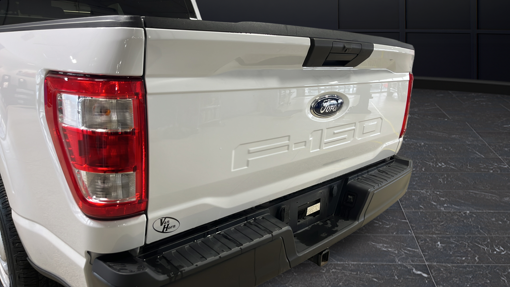 Used 2022 Oxford White Ford XL image 33