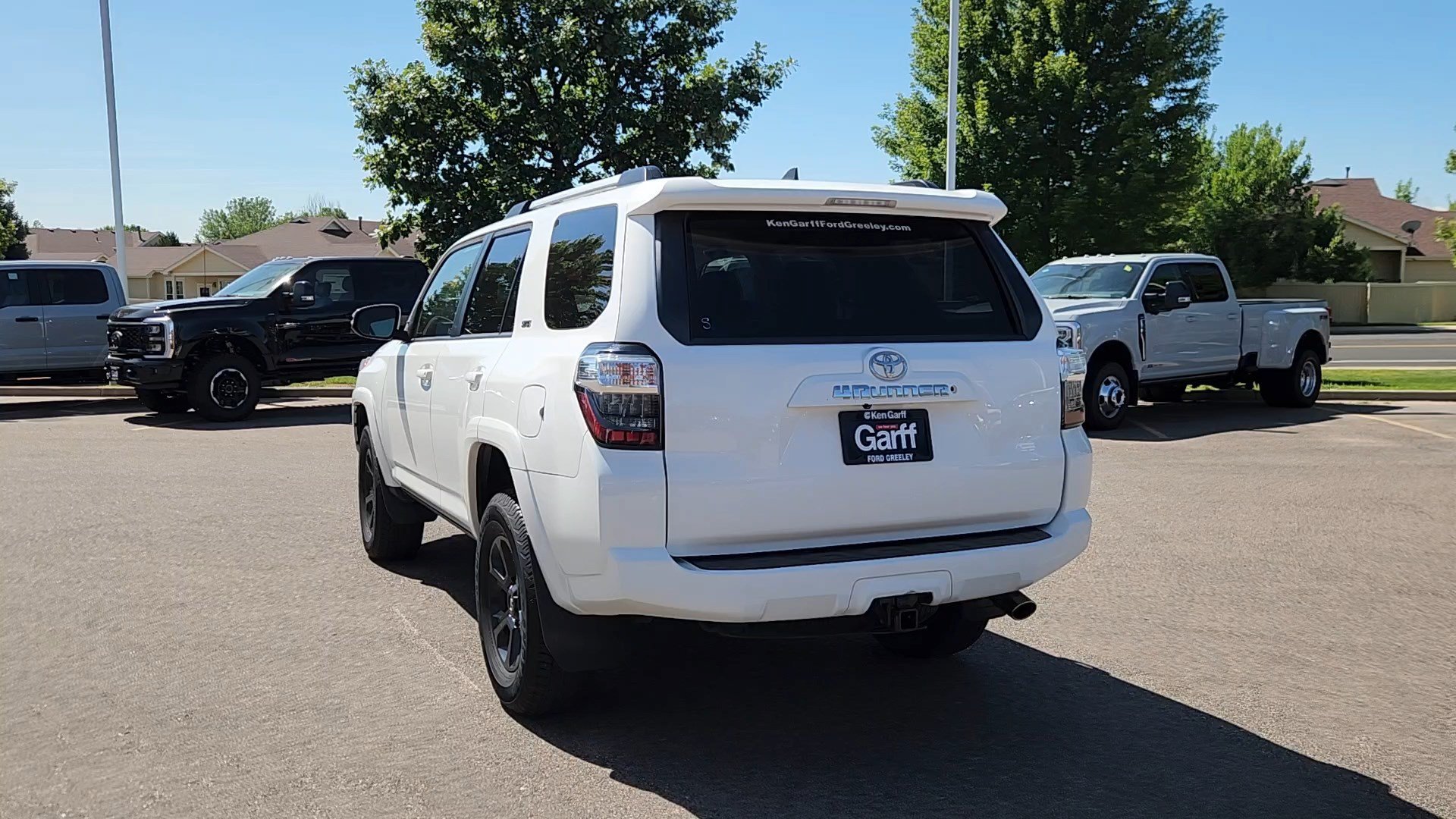 Used 2019 Super White Toyota SR5 image 17