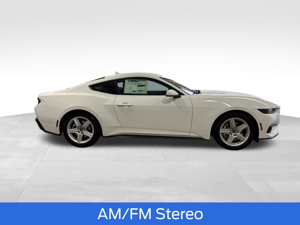 2026 Ford Mustang EcoBoost Fastback - Photo 8
