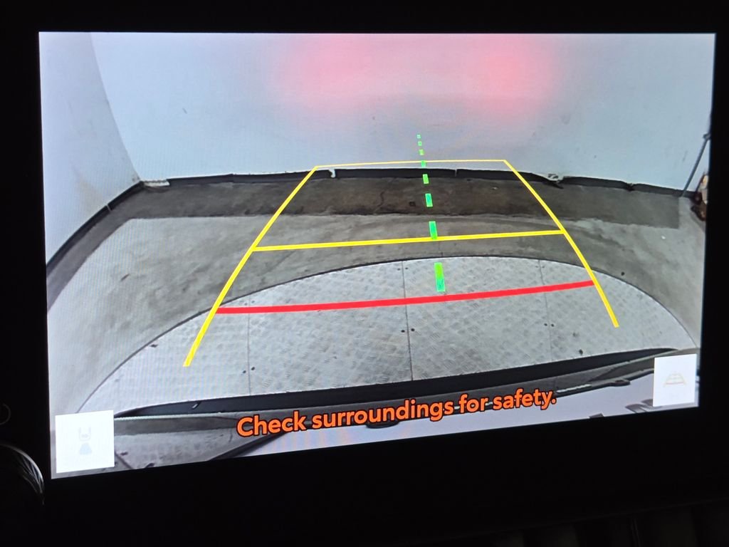 Used 2023  Toyota XLE image 35