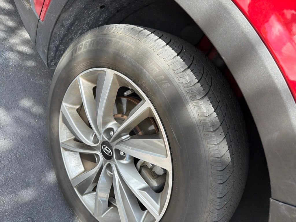 Used 2020 Red Hyundai Limited image 7