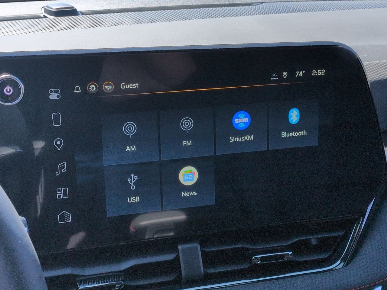 2026 Chevrolet Equinox RS - Photo 13