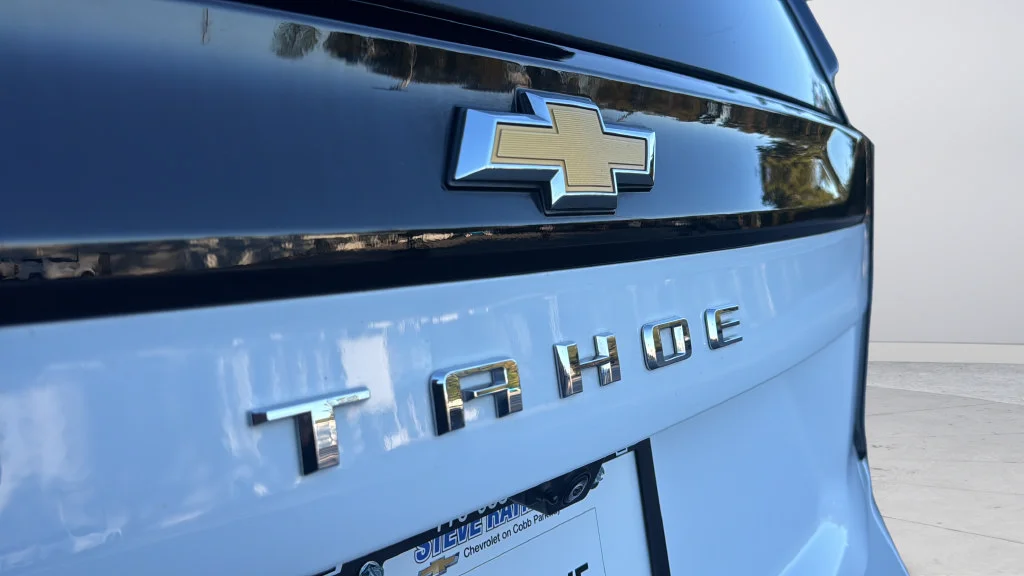 Certified Used 2025 Summit White Chevrolet LT image 29