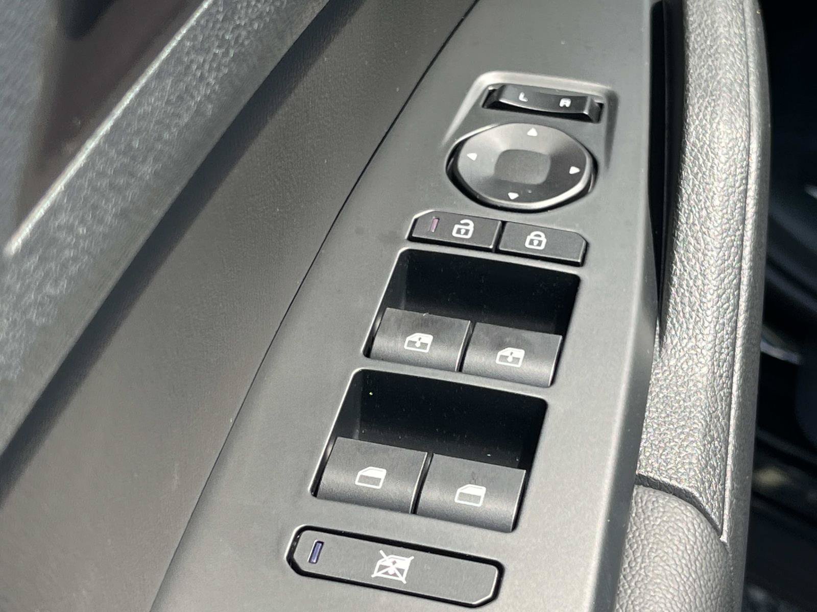 New 2027 Ebony Black Kia EX image 23