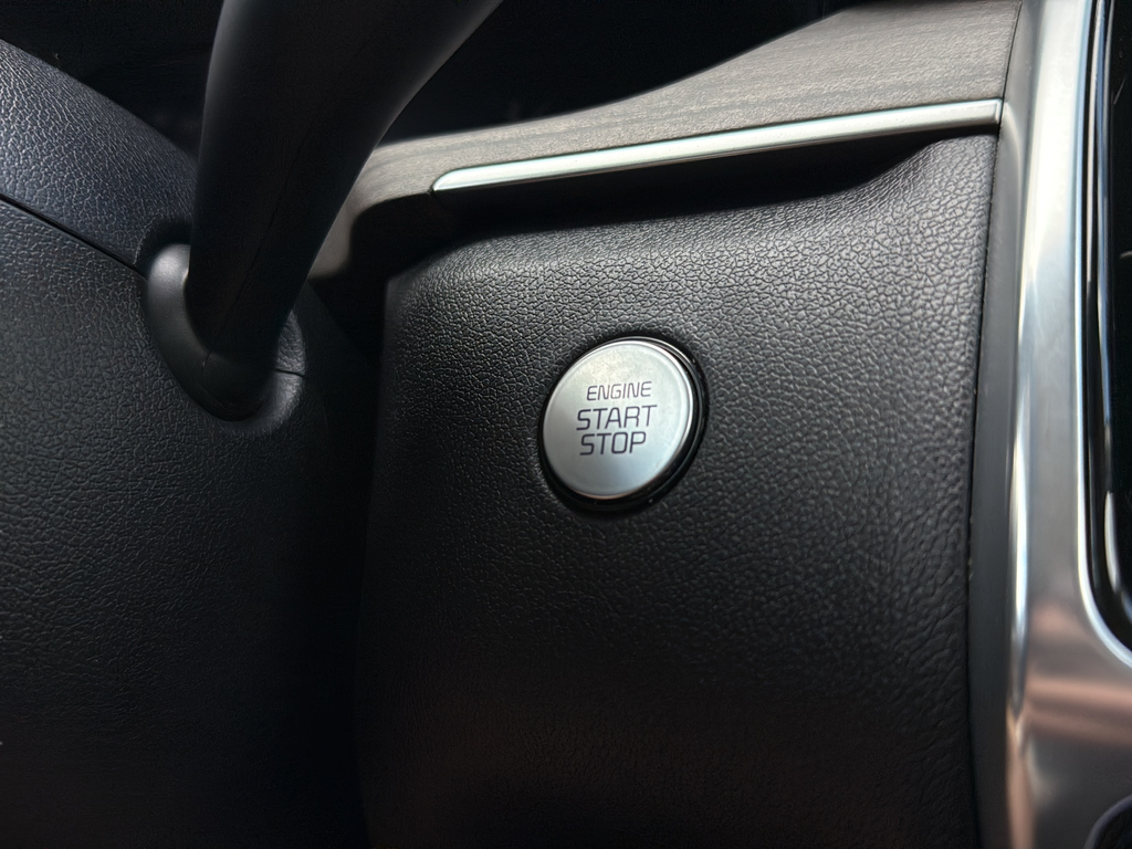 Used 2021 Everlasting Silver Kia SX Prestige X-Line image 9