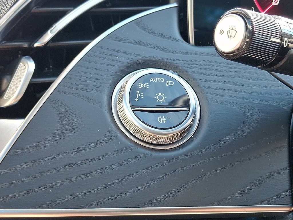Certified Used 2026 White Mercedes-Benz E 350 image 24