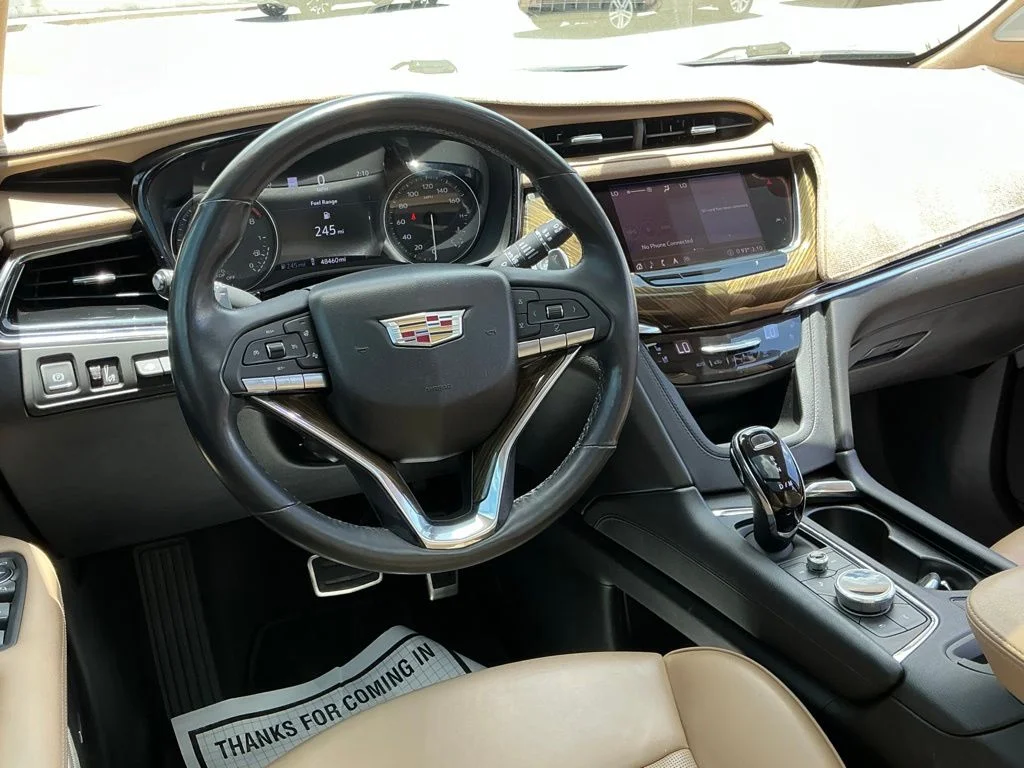Used 2020 Red Cadillac Sport image 37