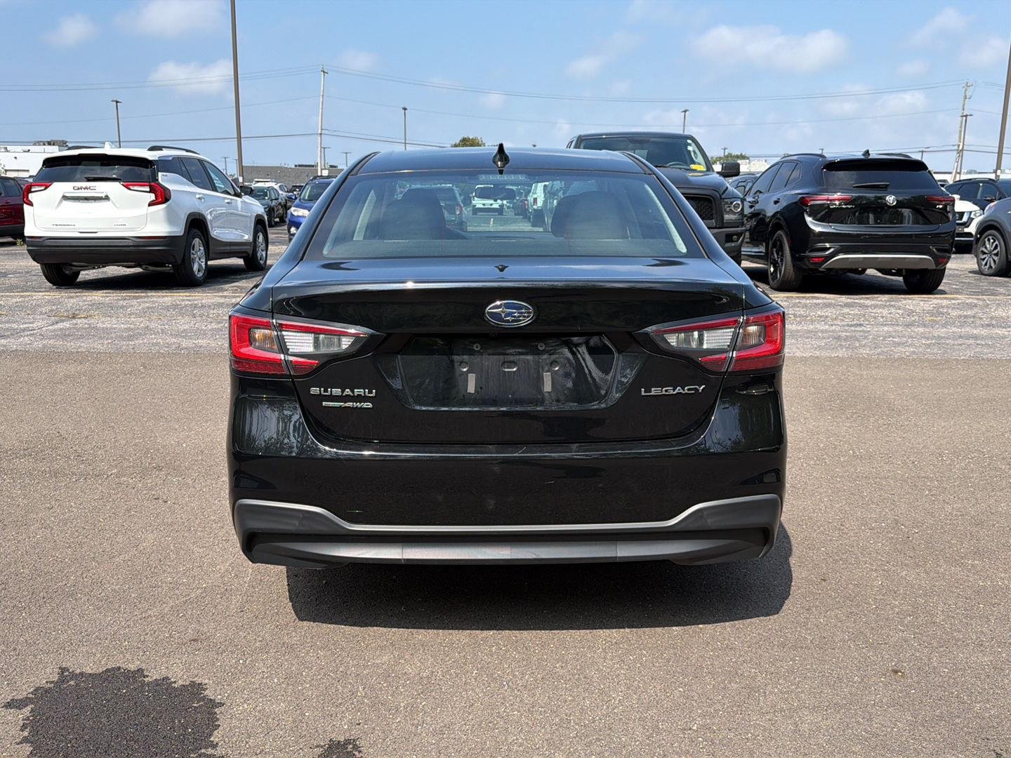 Used 2024 Crystal Black Silica Subaru Premium image 8