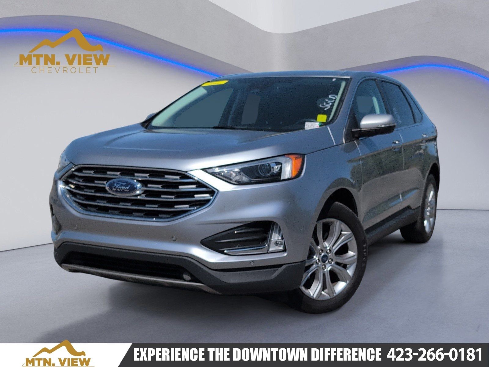 Silver 2022 Ford Edge Titanium AWD SUV / Crossover All-Wheel Drive