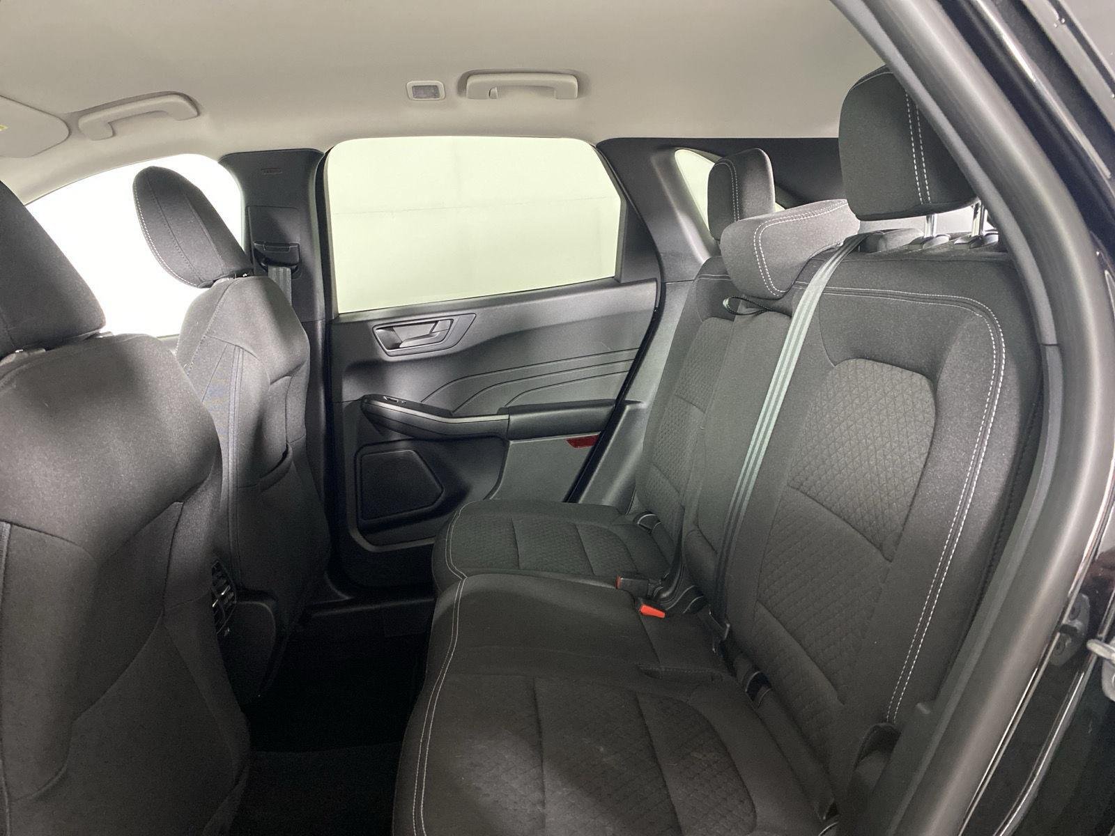 Used 2023 Agate Black Ford Active image 25