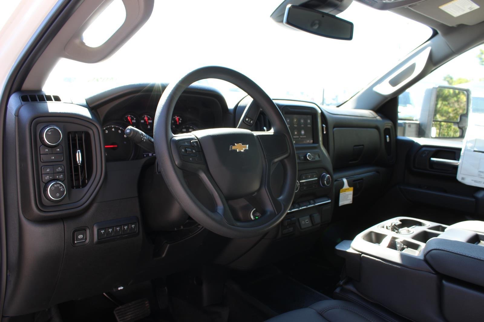 2025 Chevrolet Silverado 3500 HD Work Truck - Photo 18