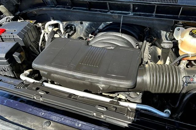 Used 2020 Blue Chevrolet RST image 31