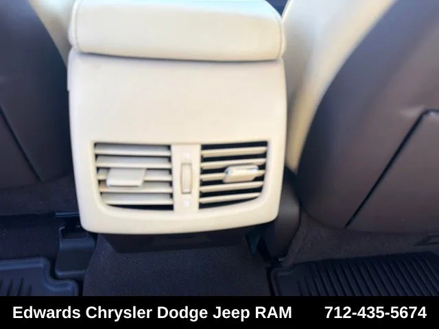 Used 2016 Beige Lexus 350 image 24