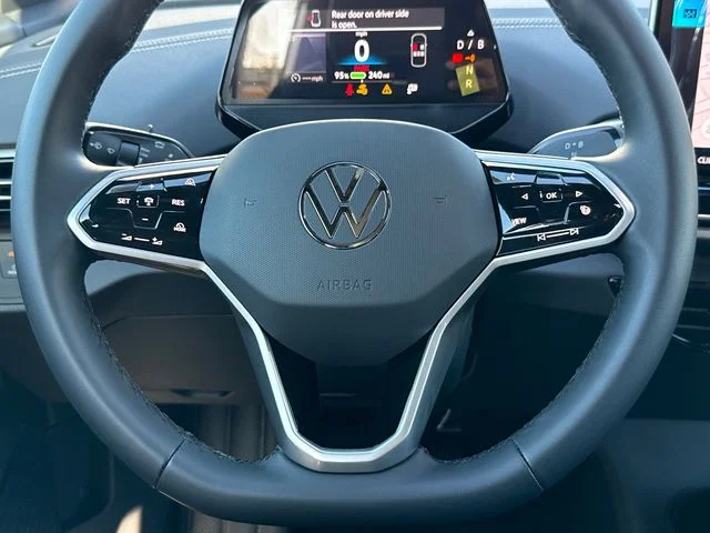 New 2026 Opal White Pearl Volkswagen Pro S image 31