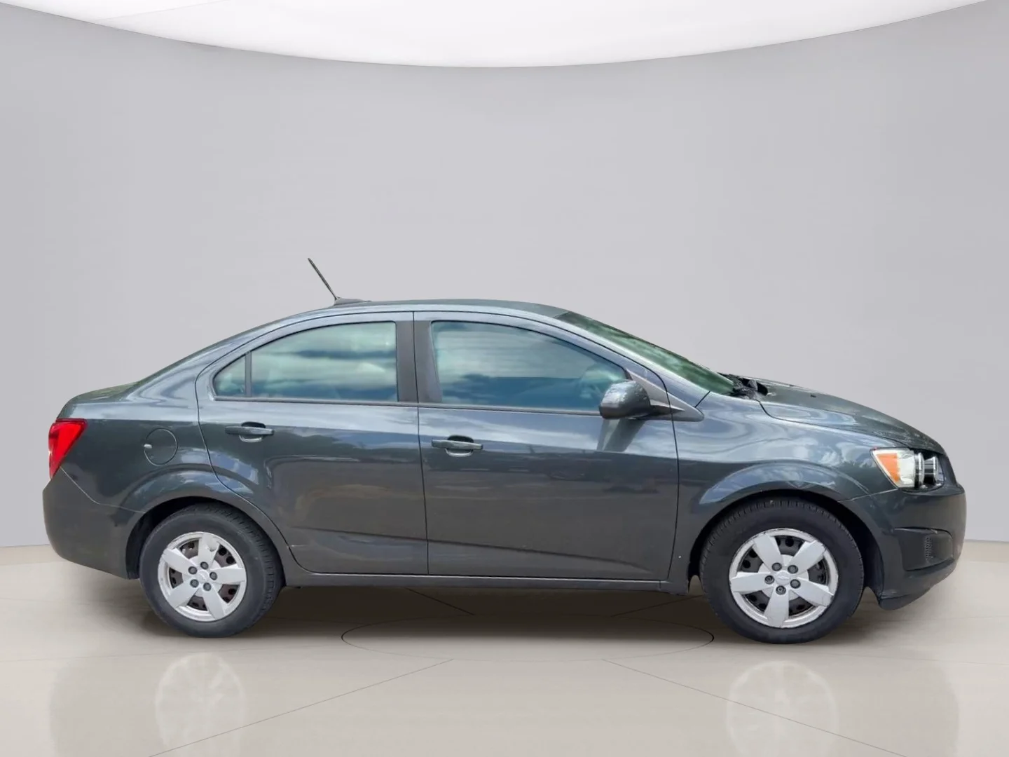 Used 2016 Gray Chevrolet LS image 6