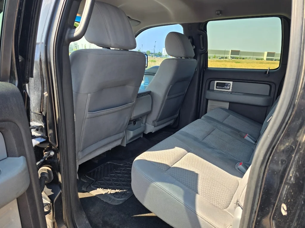 Used 2011 Tuxedo Black Metallic Ford XLT image 16
