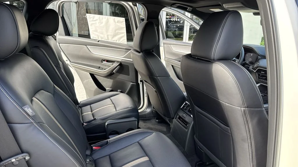 2025 Mazda CX-90 Premium Plus Package - Photo 33