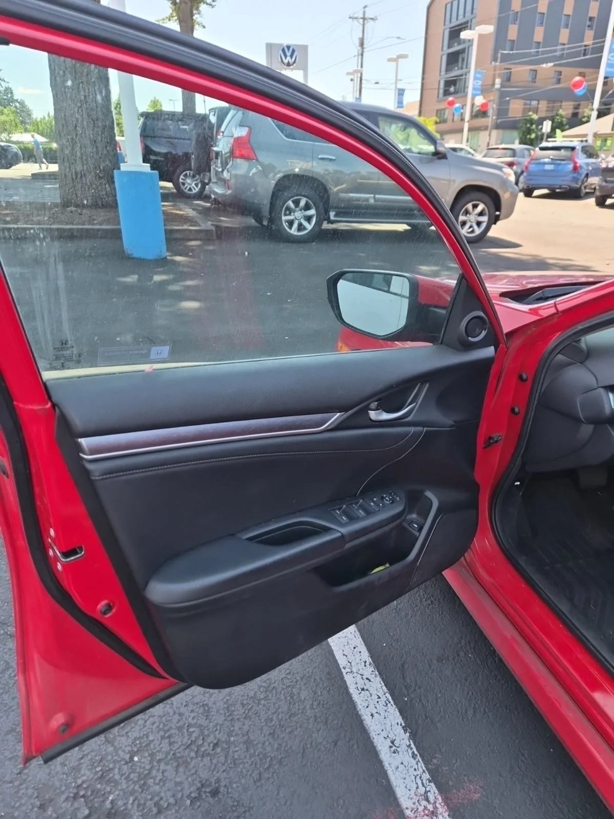 Used 2017 Rallye Red Honda EX-L image 10