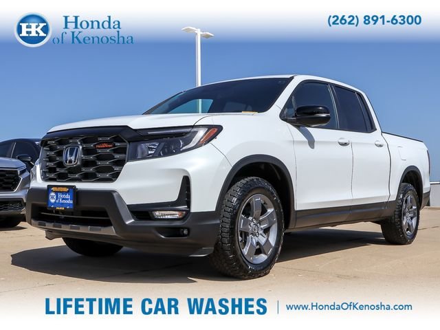 Certified Used 2025 Platinum White Pearl Honda AWD TRAILSPORT image 1