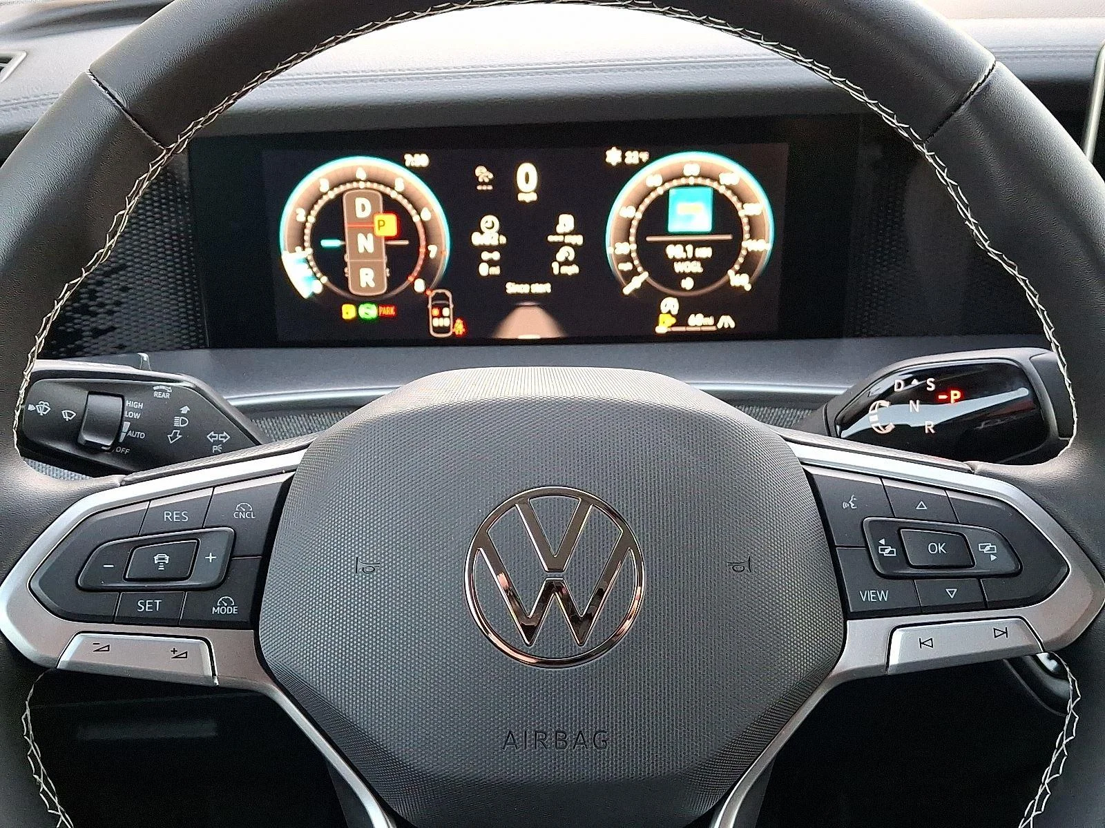 New 2026 0Q0Q/PUREWHITE Volkswagen S image 16