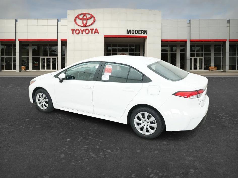 New 2026 Ice Cap Toyota LE image 3