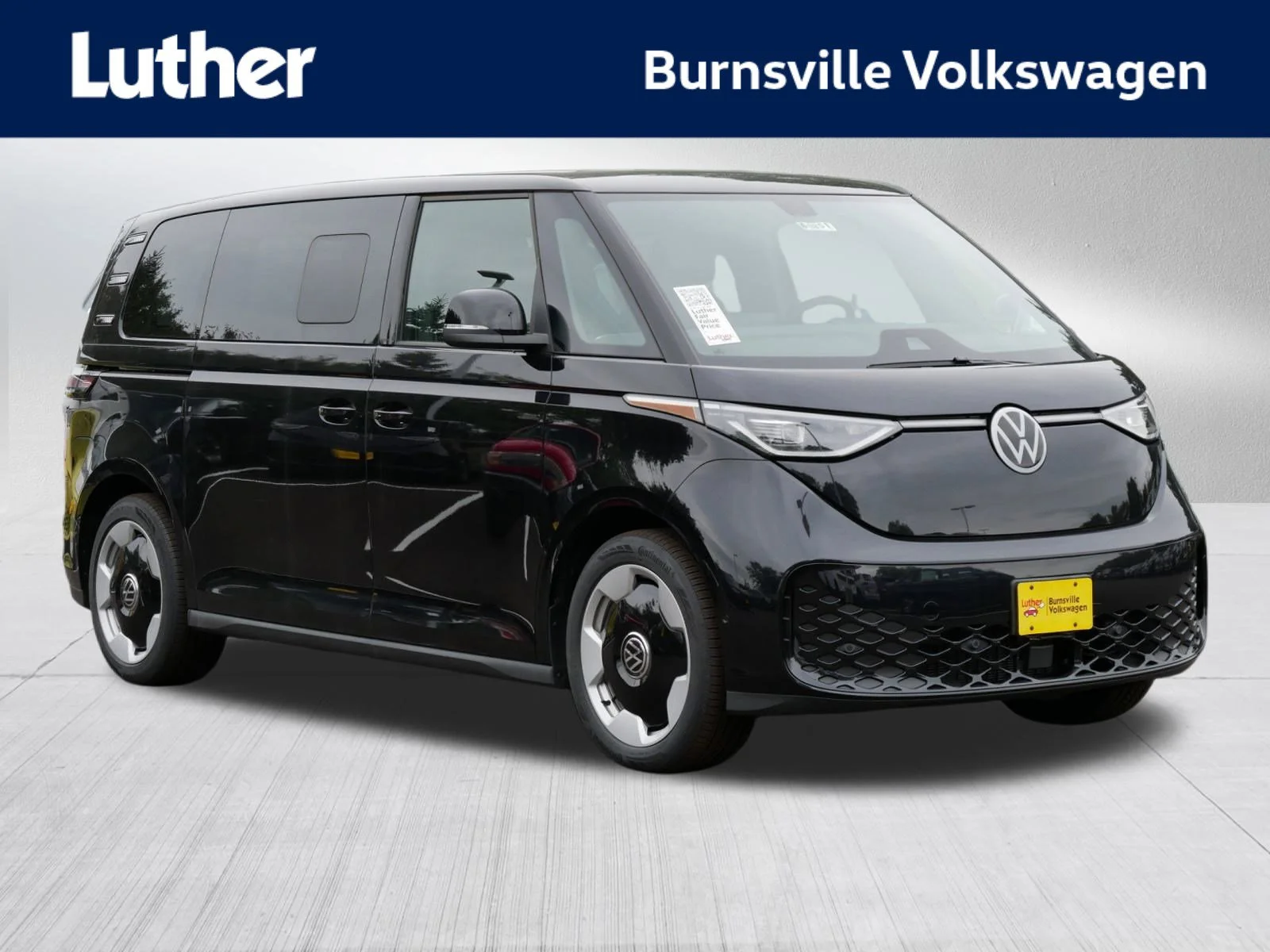 2025 Volkswagen ID. Buzz Pro S's photo