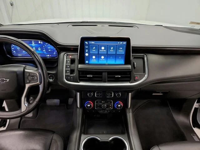 Used 2022 White Chevrolet Z71 image 20