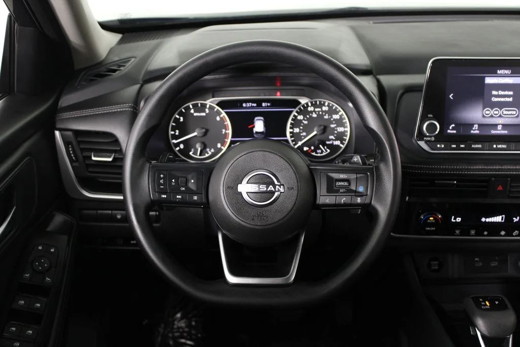 2024 Nissan Rogue SV - Photo 9