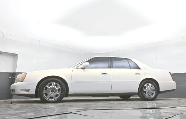 Used 2004 White Lightning Cadillac Base image 42