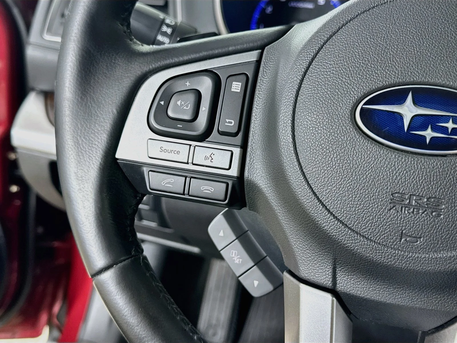 Used 2016 Red Subaru  image 18