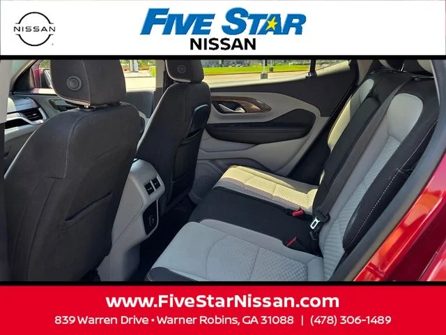 Used 2019 Red GMC SLE image 6