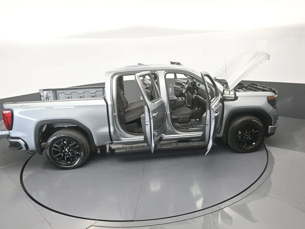 Used 2025 Sterling Metallic GMC Elevation image 65