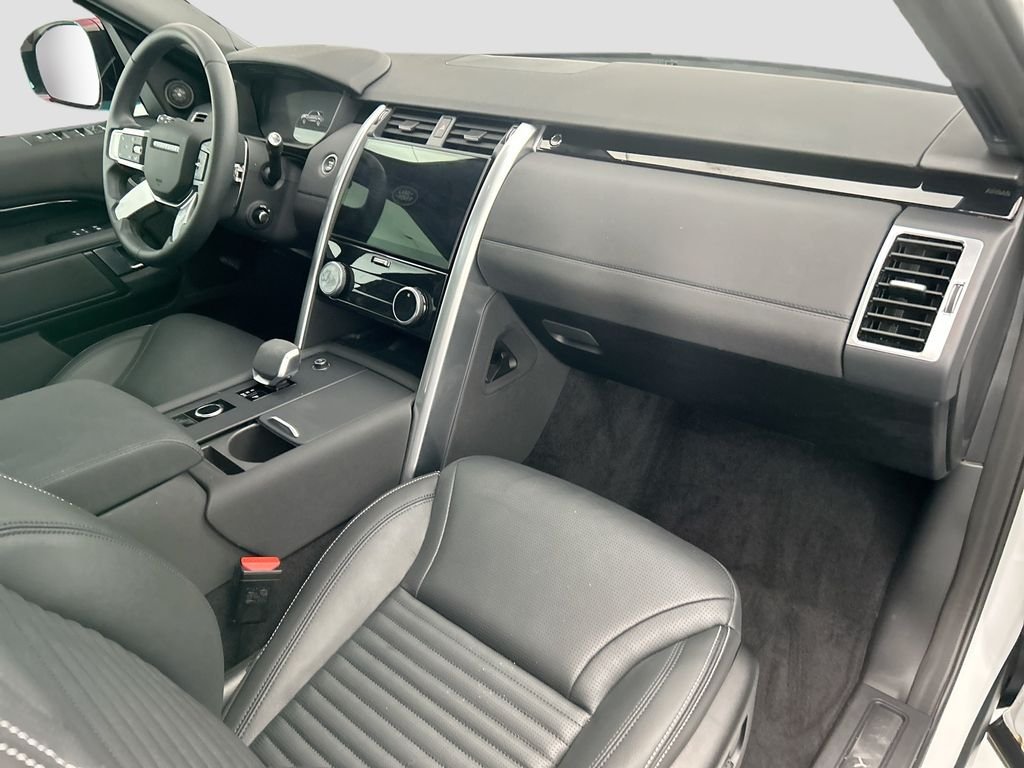 2025 Land Rover Discovery S - Photo 16