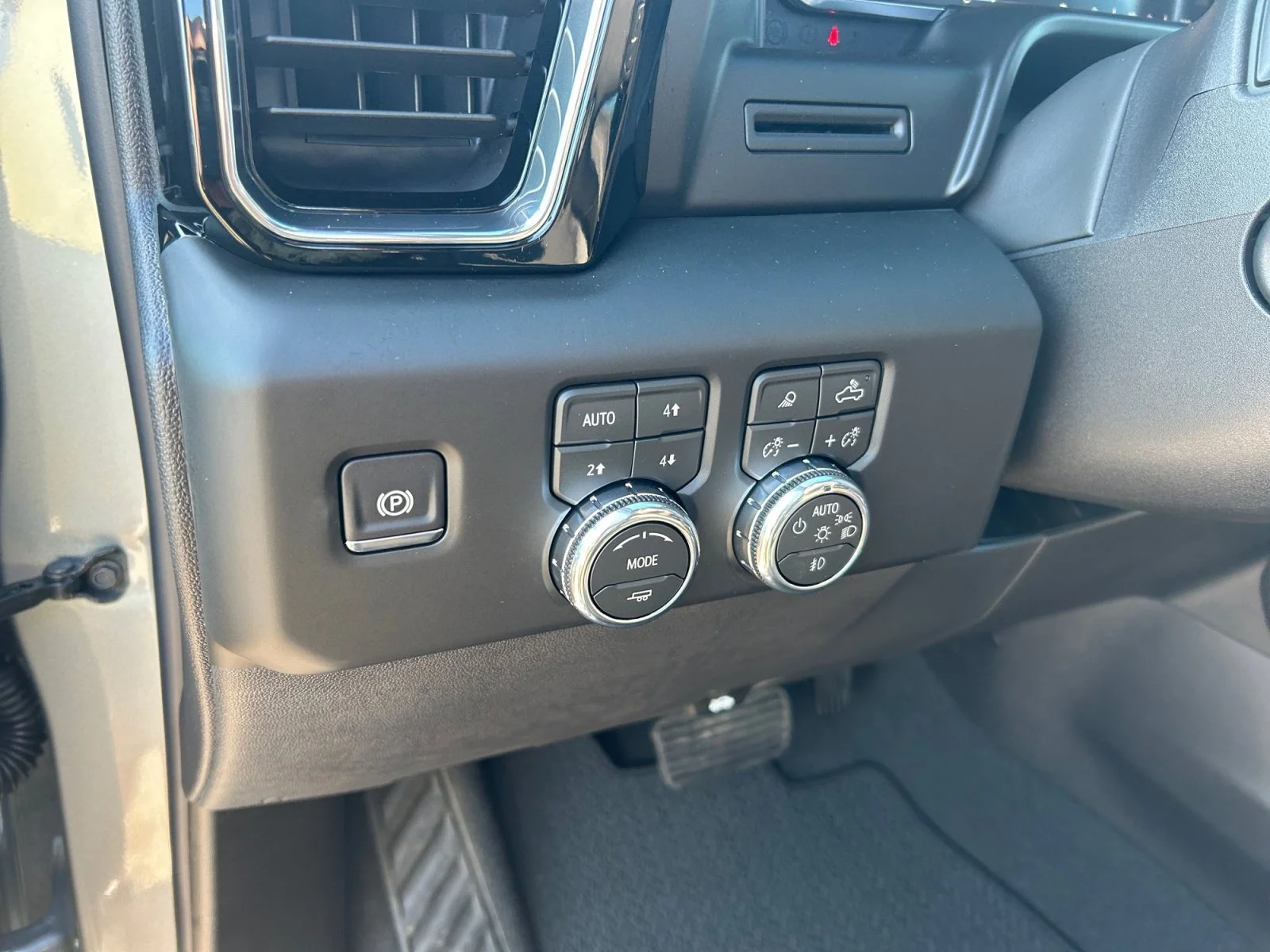 New 2026 Sterling Metallic GMC Denali image 16