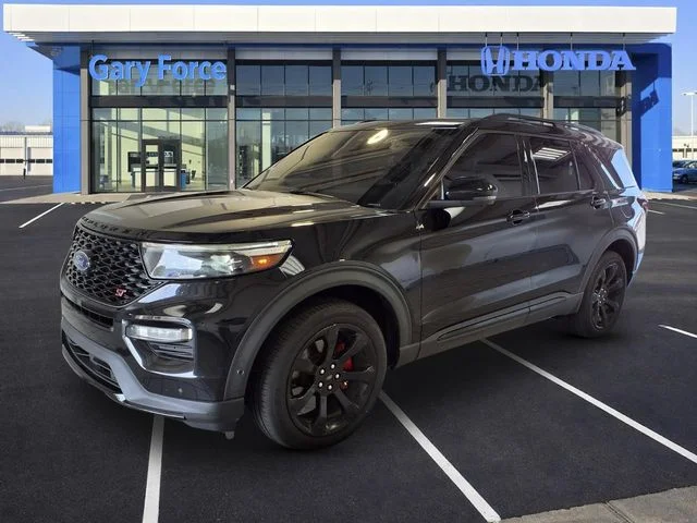 Used 2021 Black Metallic Ford ST image 3