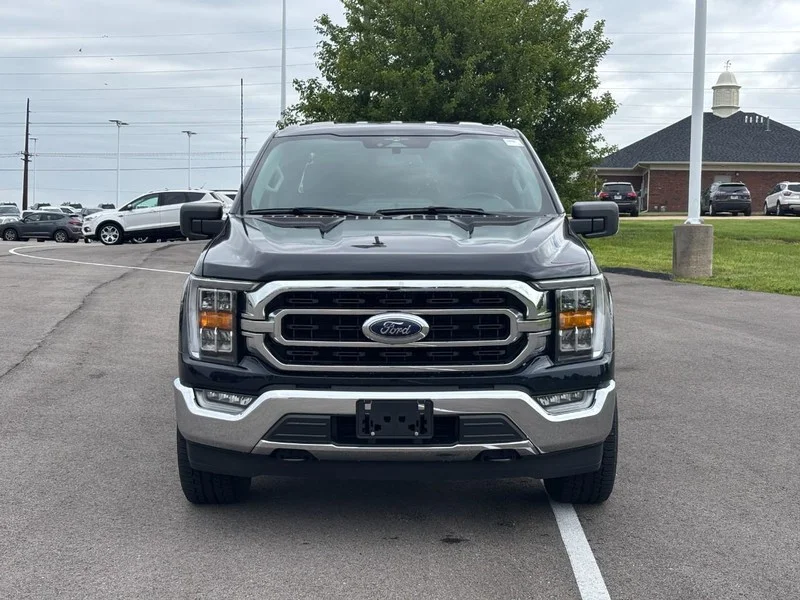 Used 2023 Antimatter Blue Metallic Ford XLT image 8