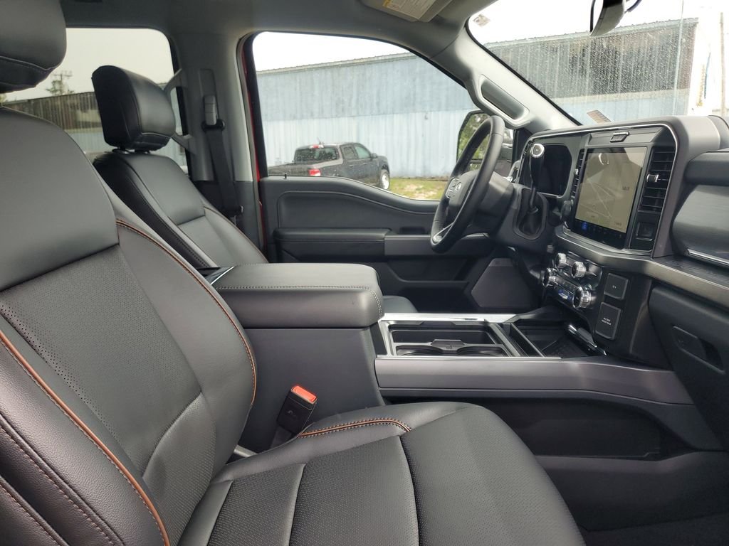 2025 Ford F-250 Super Duty Lariat - Photo 32