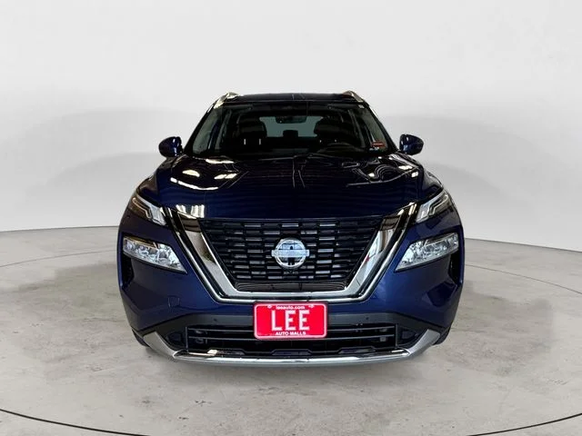 Certified Used 2023 Blue Nissan Platinum image 8