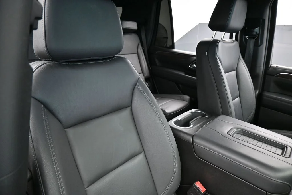 Used 2023 Iridescent Pearl Tricoat Chevrolet LT image 52