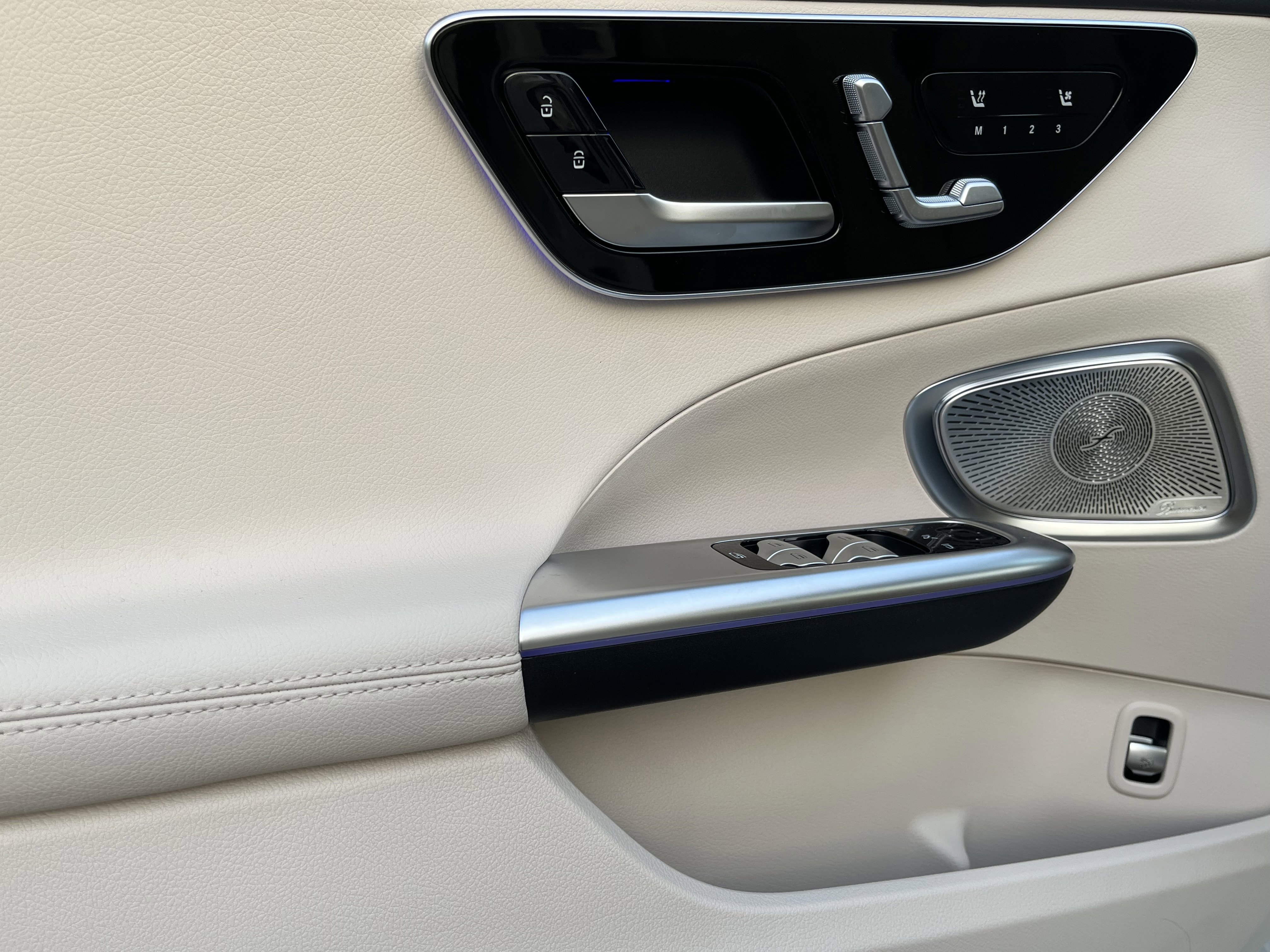 New 2026 POLAR WHITE Mercedes-Benz C 300 image 13