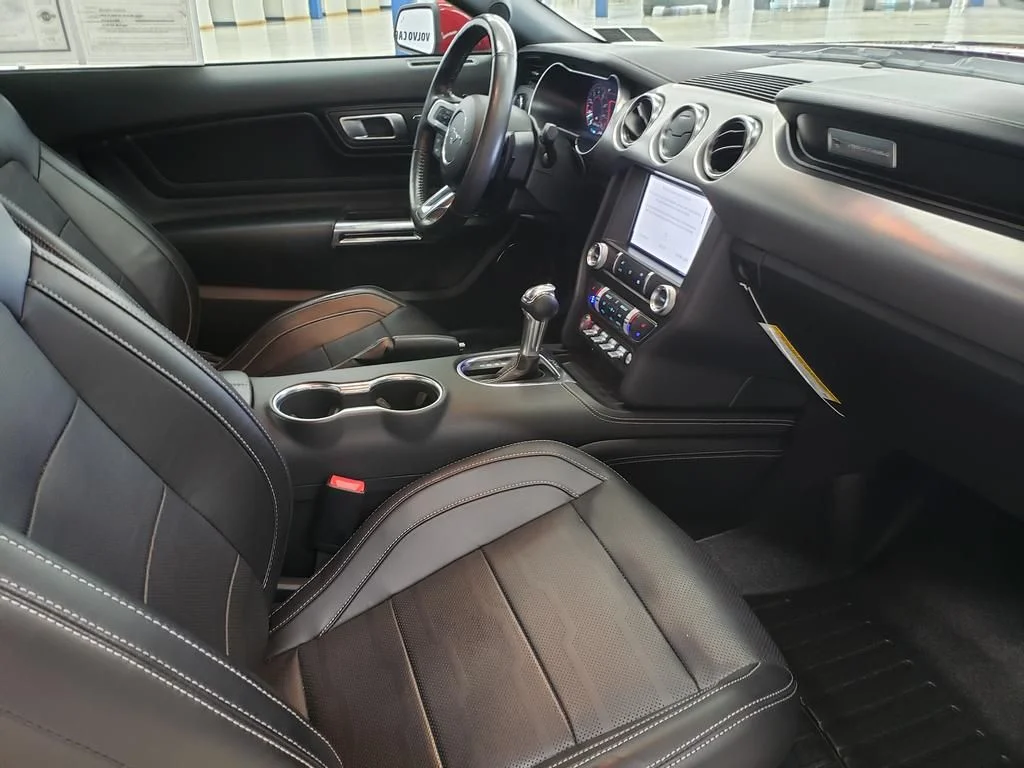 Certified Used 2022 Red Metallic Ford GT Premium image 11