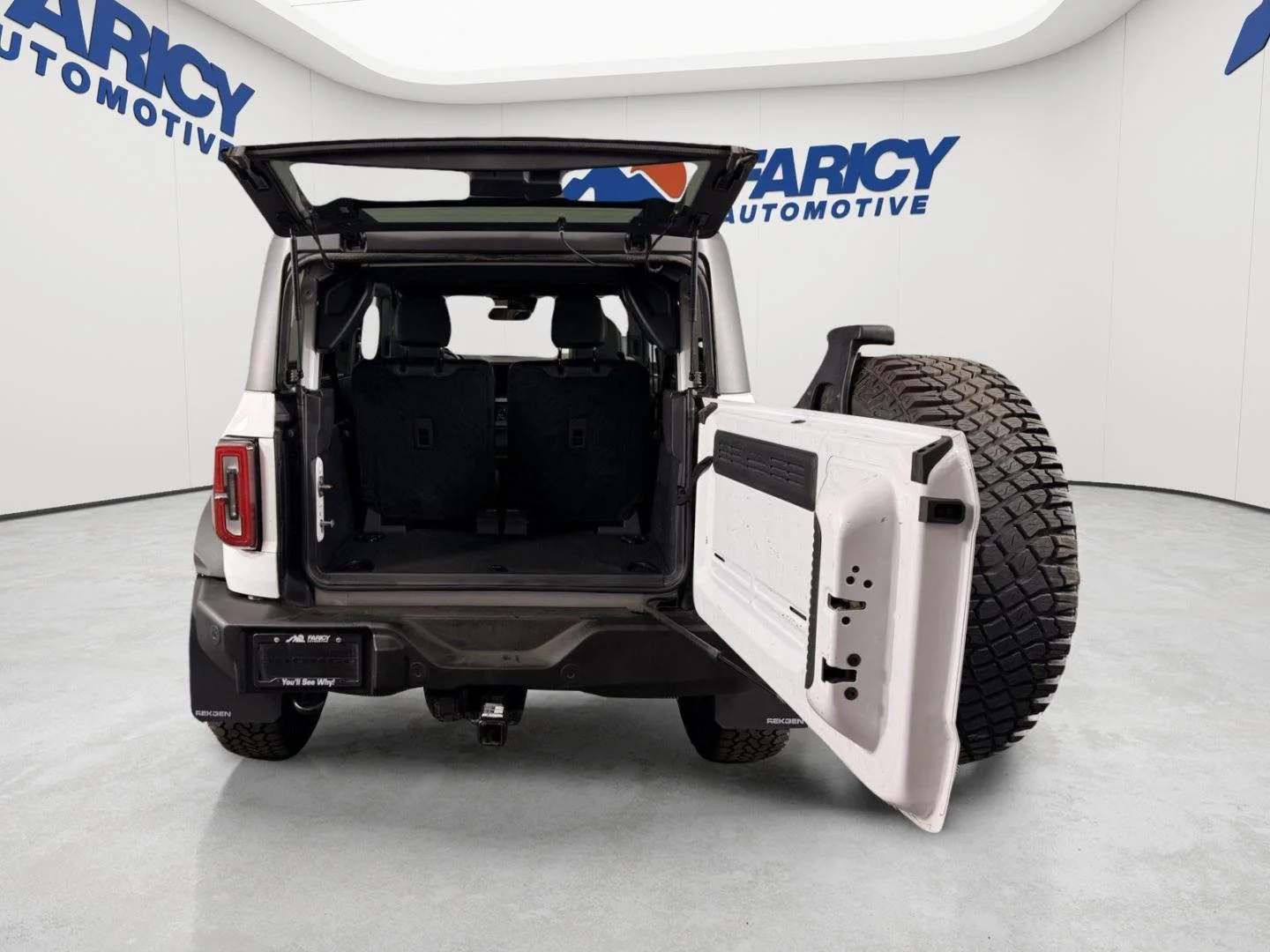 Used 2023 Oxford White Ford Wildtrak Advanced image 5