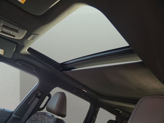 2025 Nissan Armada Platinum Reserve - Photo 11