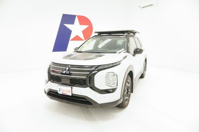 2025 Mitsubishi Outlander